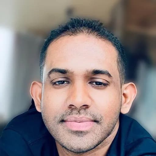 Porträt von Chanu De Silva, CTO & Co-Founder von katew